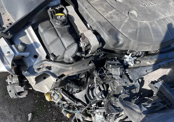 Volvo XC 60 cena 34000 przebieg: 135099, rok produkcji 2015 z Nowy Staw małe 154